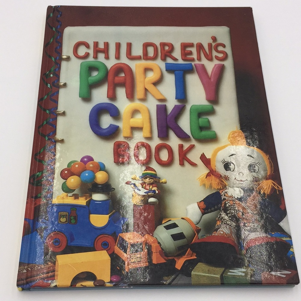 Vintage Children’s Party Birthday Cake Book 1987 Hardcover By Cathy Mackinlay